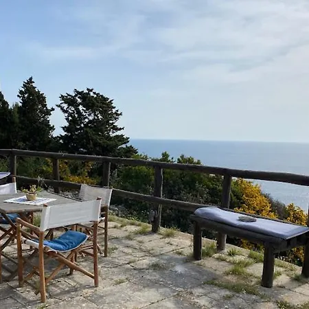 Vakantiehuis Il Trullo Di Funnuvojere Corsano (Apulia)