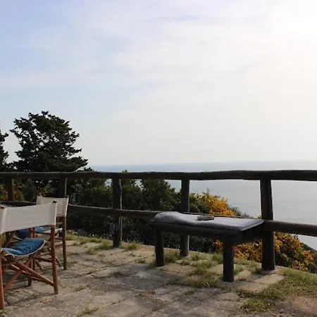 Il Trullo Di Funnuvojere Corsano (Apulia)