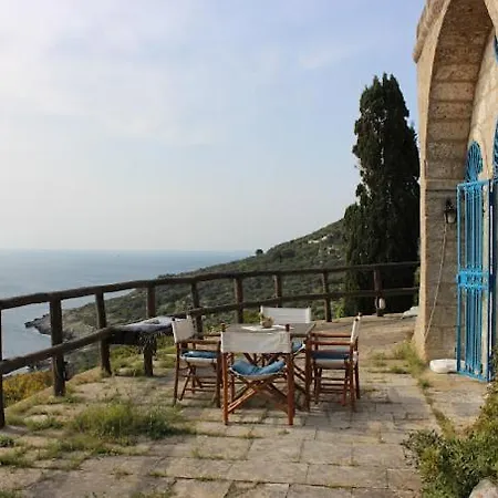 Il Trullo Di Funnuvojere *