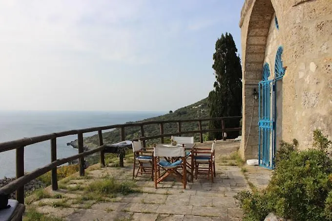 Il Trullo Di Funnuvojere *