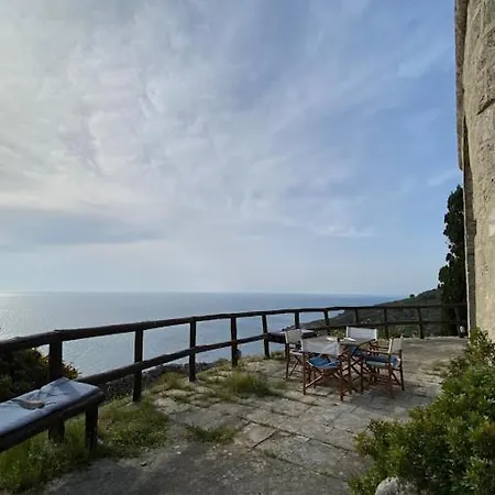Il Trullo Di Funnuvojere Corsano (Apulia)